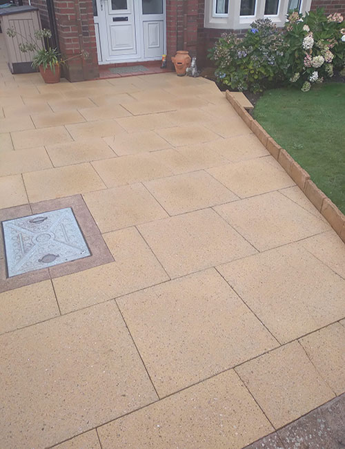 Driveway, Paths and Patio pressure washing by revive-a-drive lancashire operating in blackpool, preston, poulton, the surrounding area and beyond